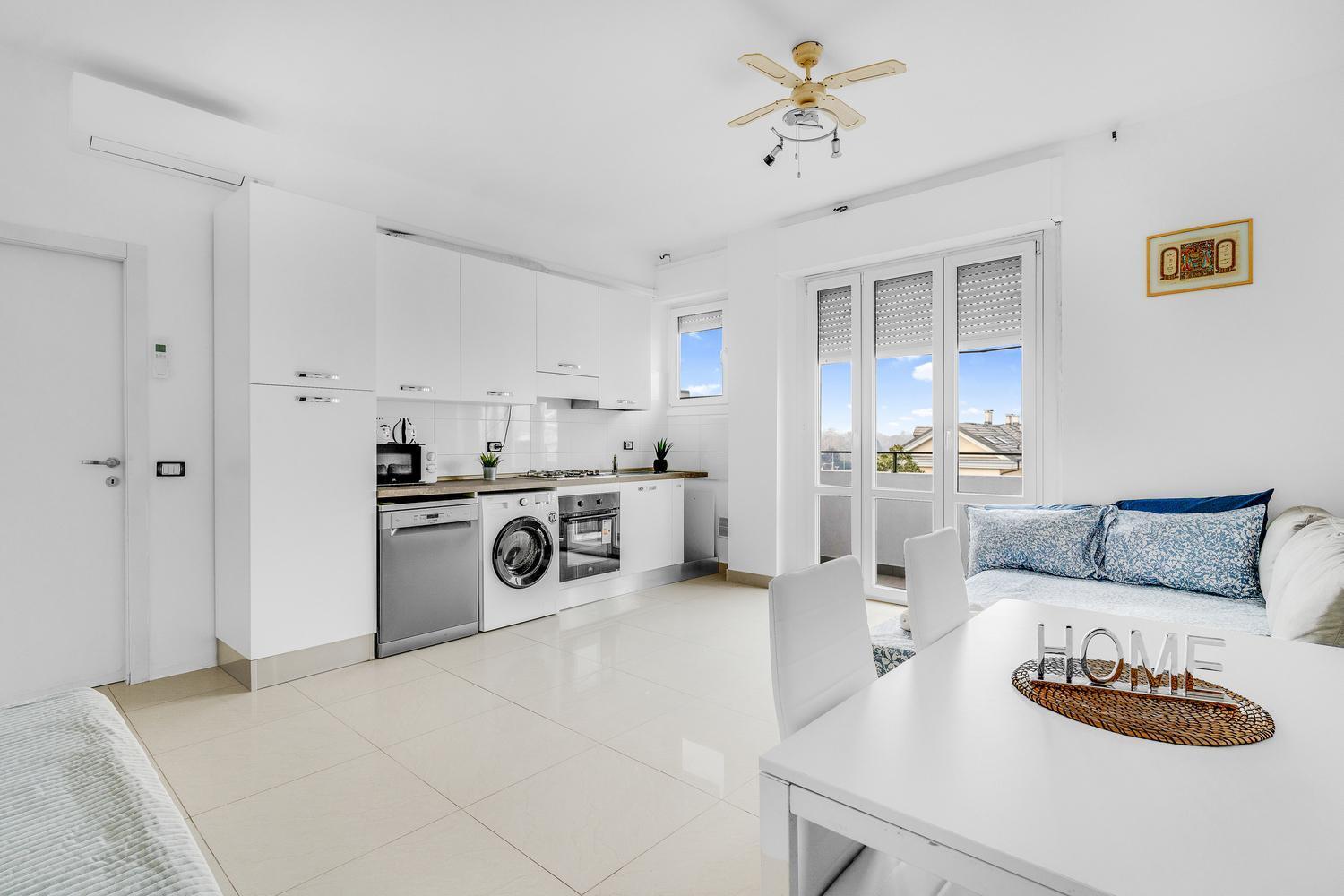 Rog27-Large Apartment With Transport Close To Home- Милан Экстерьер фото