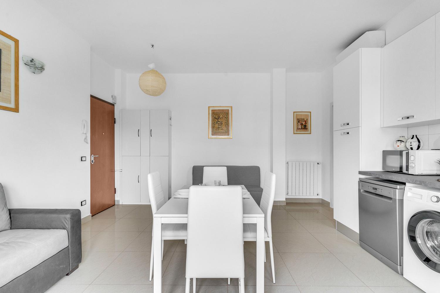 Rog27-Large Apartment With Transport Close To Home- Милан Экстерьер фото